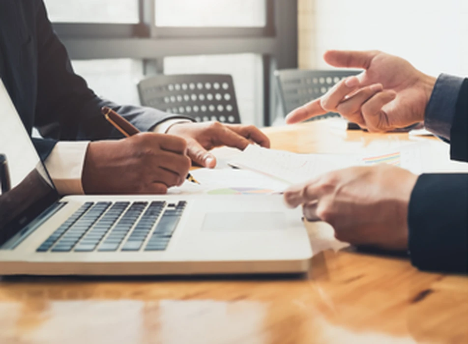 従業員向けセミナーの実施で、職場を活性化